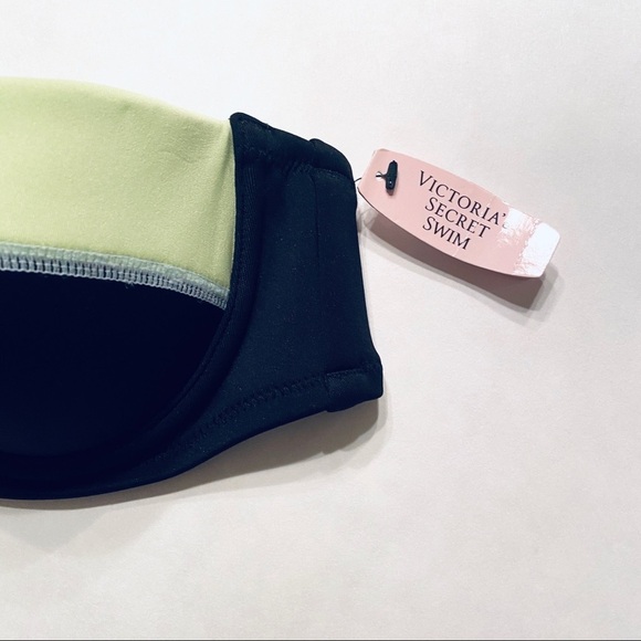 Victoria’s Secret Bikini 👙 Top - Picture 2 of 4